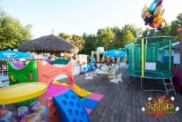 Hotel Loretta Римини Экстерьер фото